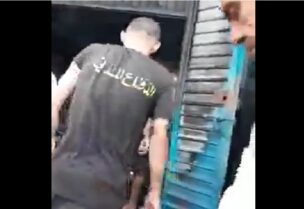 حريق في محل مفروشات في المنية