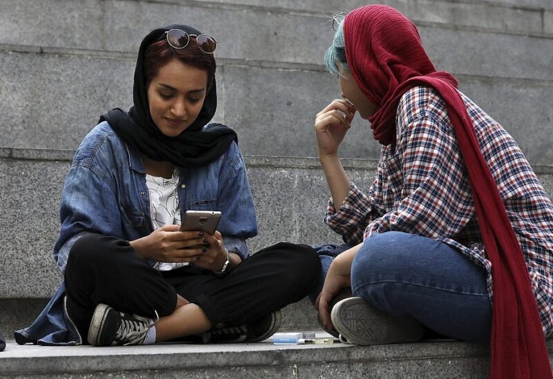 النظام الايراني يتجه لتقييد الانترنت
