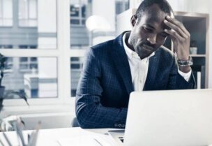 ضغوطات العمل فد تسبب الوفاة