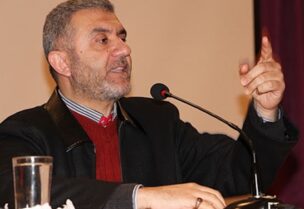 وزير العمل مصطفى بيرم