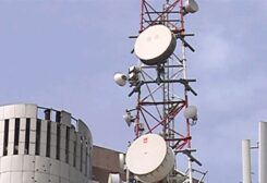 أبراج الاتصالات في لبنان