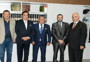 وفدا من نقابة الصحافة في زيارة لوزير الإعلام