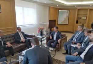 وزير الأشغال عرض مع السفير التركي التعاون في مجال النقل