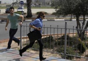 صفارات الانذار تدوي في منطقة غلاف غزة