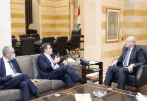 رئيس مجلس الوزراء نجيب ميقاتي مع نائب رئيس المفوضية الأوروبية مارغريتيس شيناس