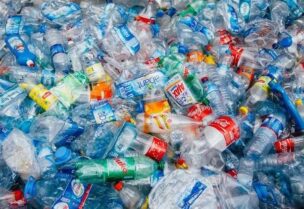 النفايات البلاستيكية