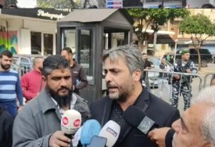 اعتصام لأهالي اللبنانيين المحتجزين في تركيا أمام منزل وزير الداخلية