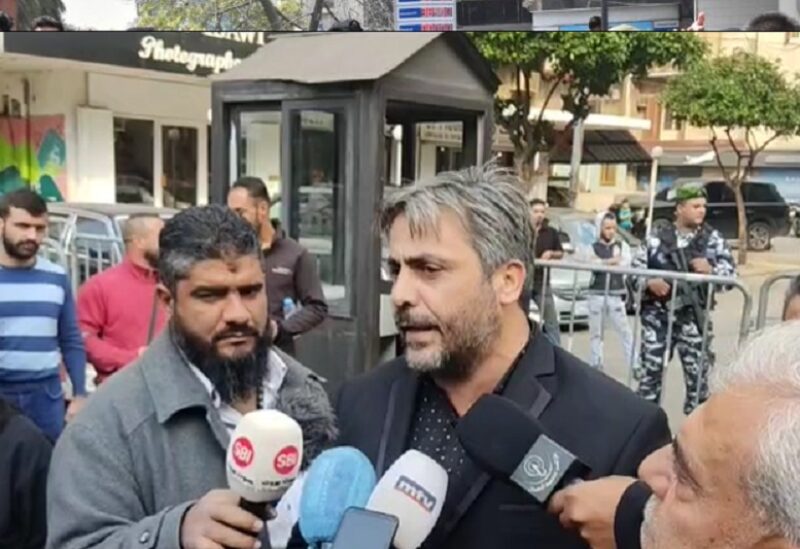 اعتصام لأهالي اللبنانيين المحتجزين في تركيا أمام منزل وزير الداخلية