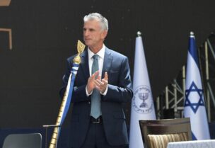 رئيس الموساد ديفيد بارنياع