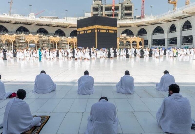 إعادة تطبيق إجراءات كورونا في مكة