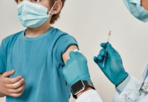 تطعيم الأطفال ضد كورونا
