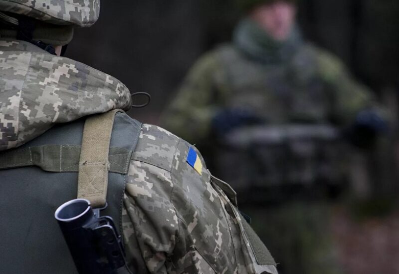 الجيش الأوكراني طلب مساعدة المدنيين في معاركه ضد الروس