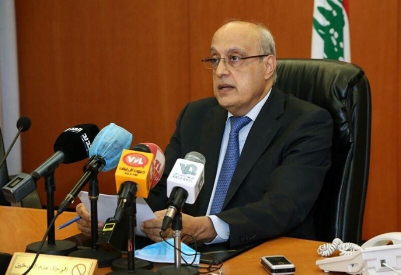 نقيب الأطباء شرف أبو شرف