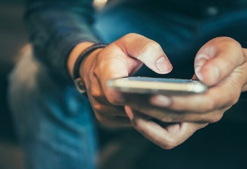 استخدام الهاتف- تعبيرية