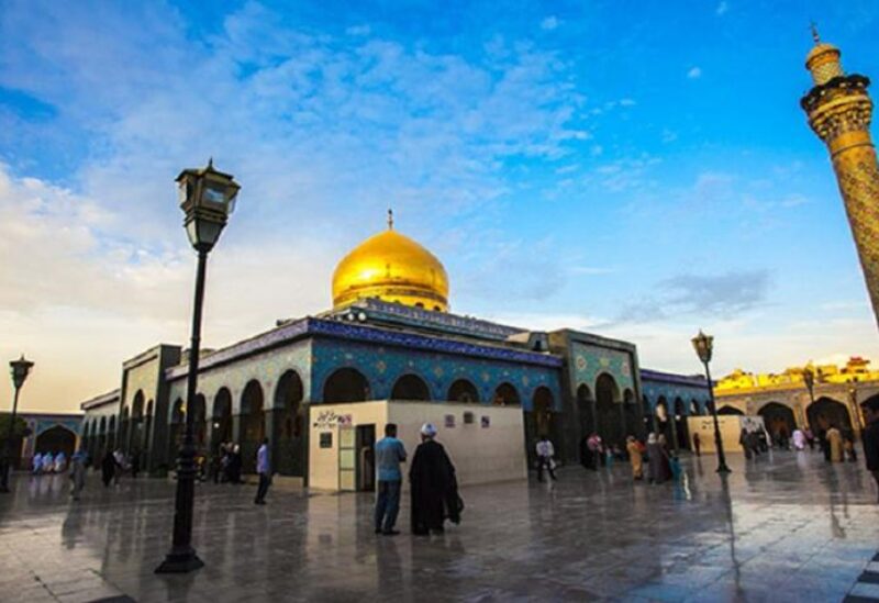 إيران تستأنف رحلات السياحة الدينية