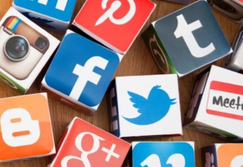 مواقع التواصل