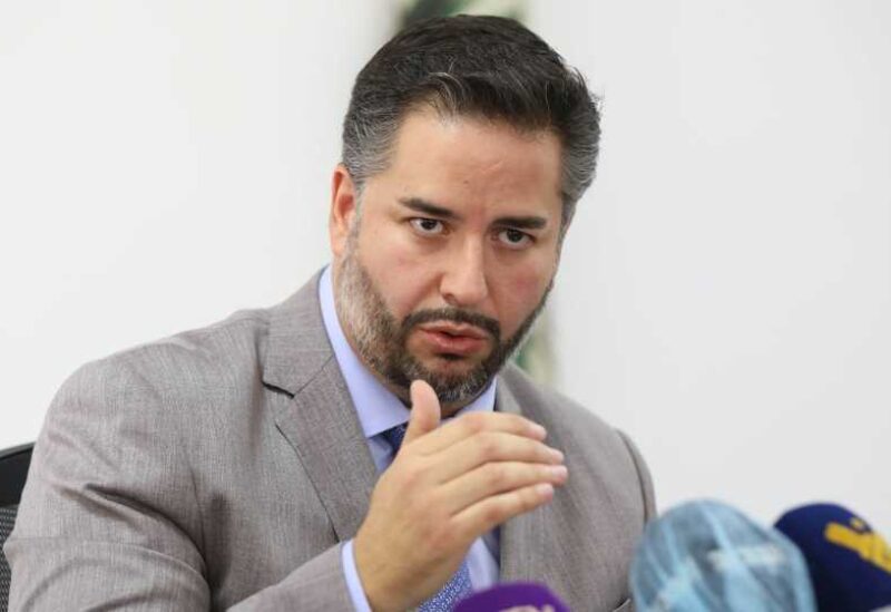 وزير الاقتصاد أمين سلام