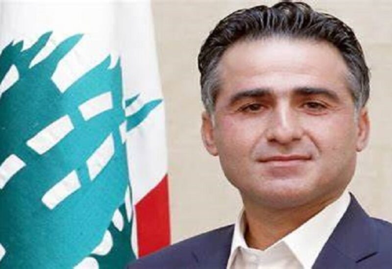 وزير الاشغال علي حميه