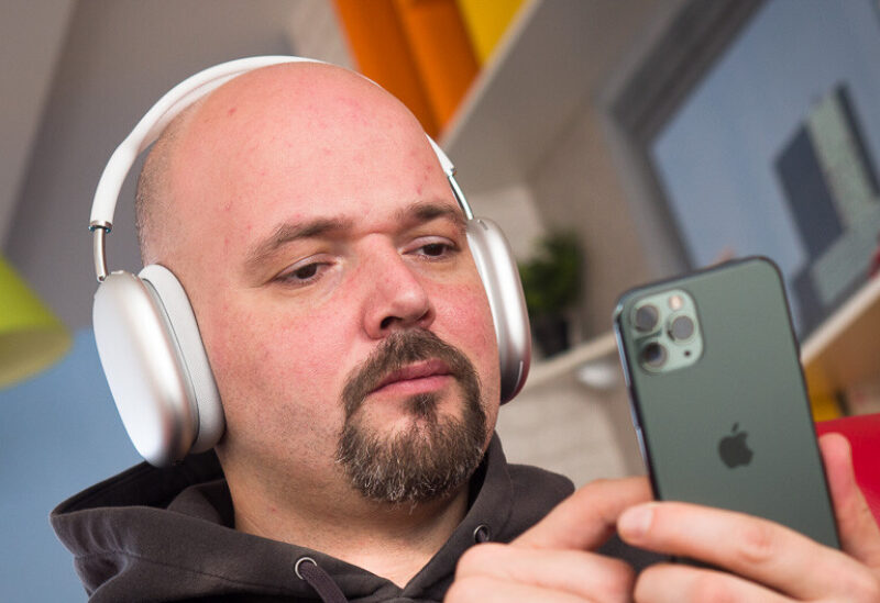 سماعات AirPods Max