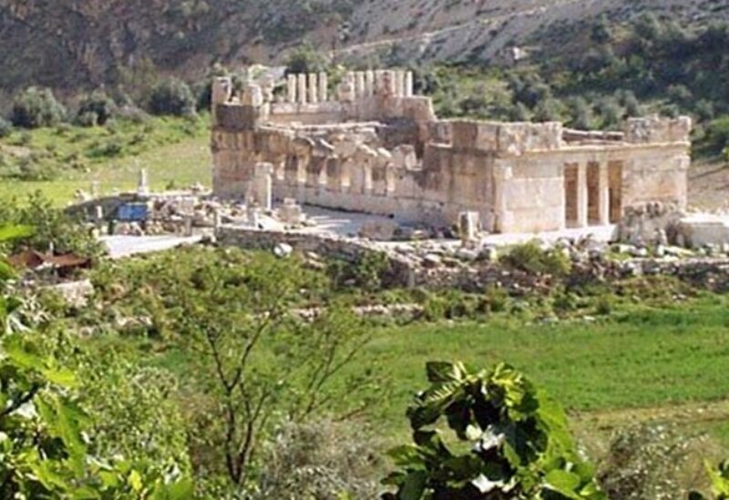 قصر عراق الأمير