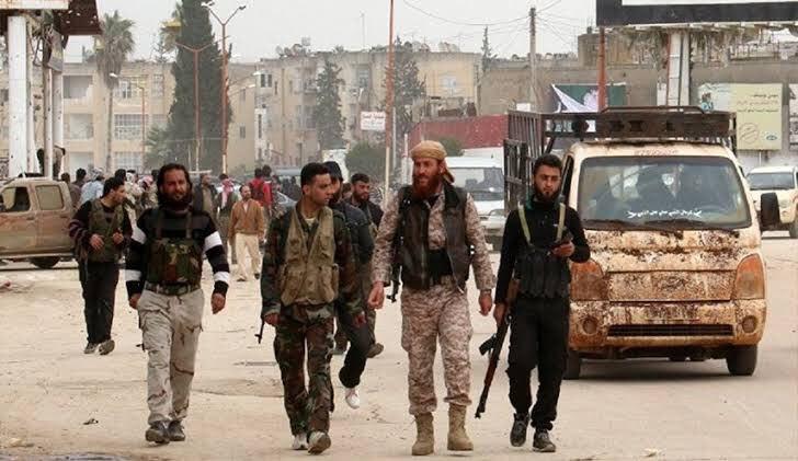 عناصر من جبهة تحرير الشام