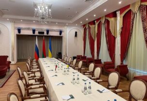 طاولة المفاوضات الروسية الاوكرانية في بيلاروسيا