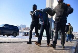 أكثر من ثلاثة آلاف معتقل في روسيا على خلفية الاحتجاجات المناهضة للحرب على أوكرانيا