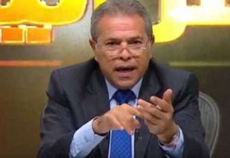الإعلامي توفيق عكاشة