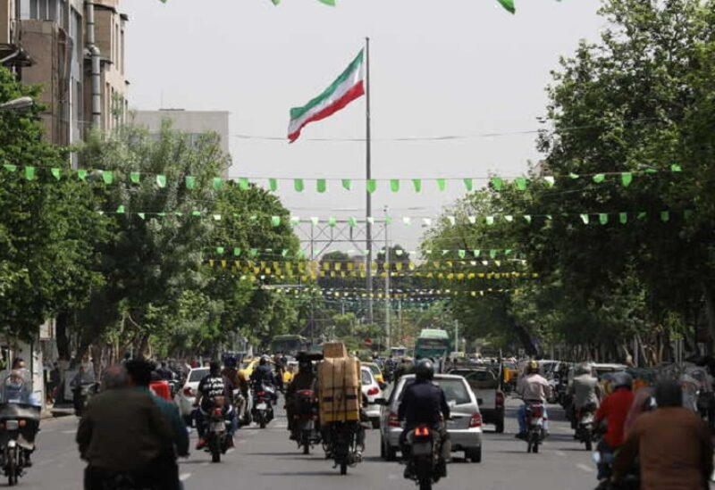 شوارع طهران - رويترز