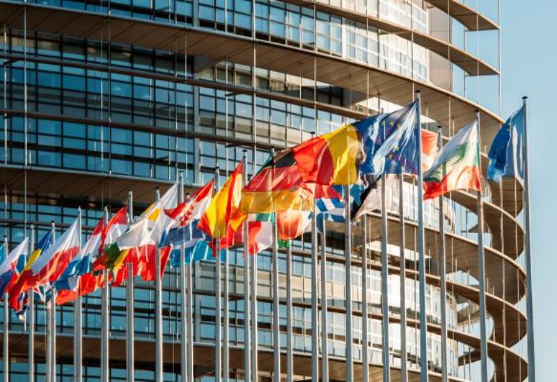 دول أوروبا تواصل فرض عقوبات على روسيا
