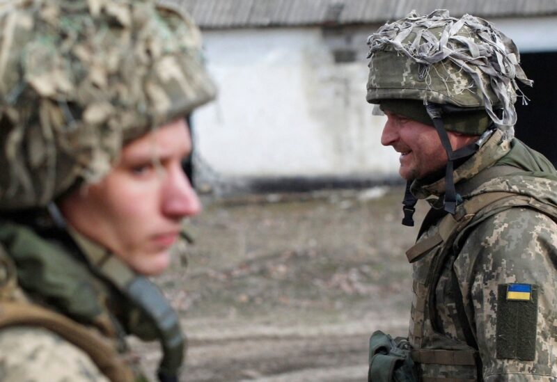 أوكرانيا تعلن استعداد 20 ألف متطوع أجنبي للقتال ضد روسيا