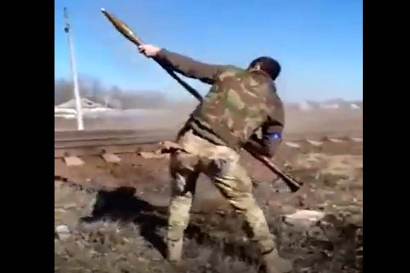 أحد المقاتلين الشيشان ضد القوات الروسية في أوكرانيا