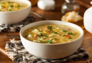 شوربة الخضار من أكثر الأطباق فائدة في شهر رمضان