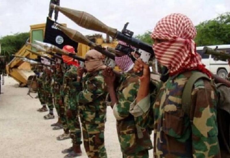 عناصر من حركة الشباب الإرهابية بالصومال