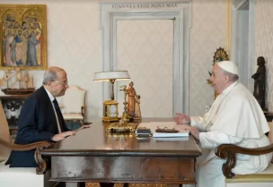 البابا فرنسيس والرئيس ميشال عون