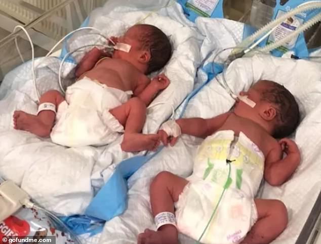 يقبع التوأم في مستشفى غير آمن في العاصمة الأوكرانية