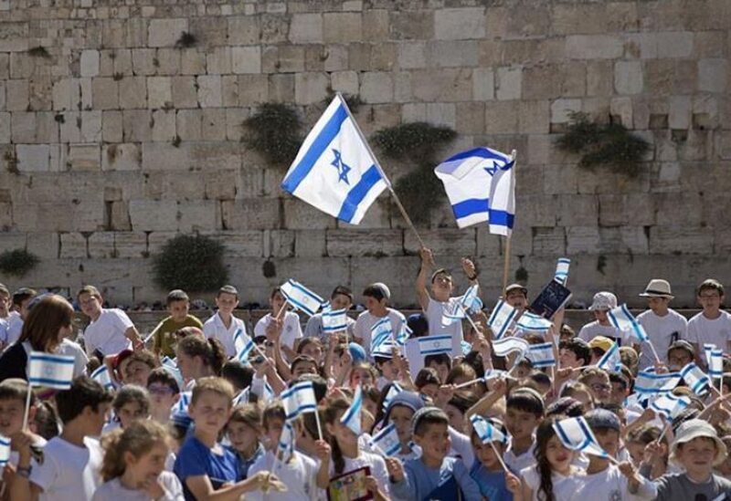 مسيرة الأعلام تنذر بانفجار الأوضاع في القدس