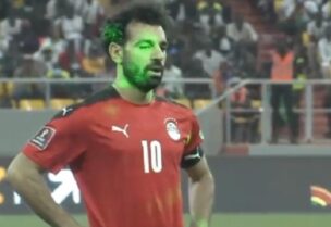 محمد صلاح خلال مباراة المنتخب المصري أمام نظيره السنغالي
