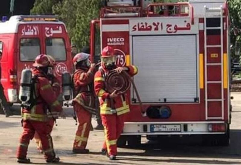 طواقم الدفاع المدني