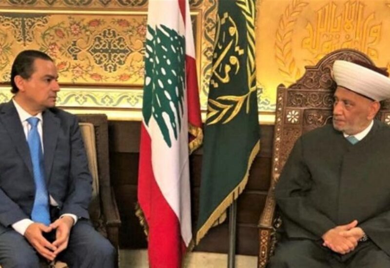 مفتي الجمهورية الشيخ عبد اللطيف دريان والنائب فيصل الصايغ