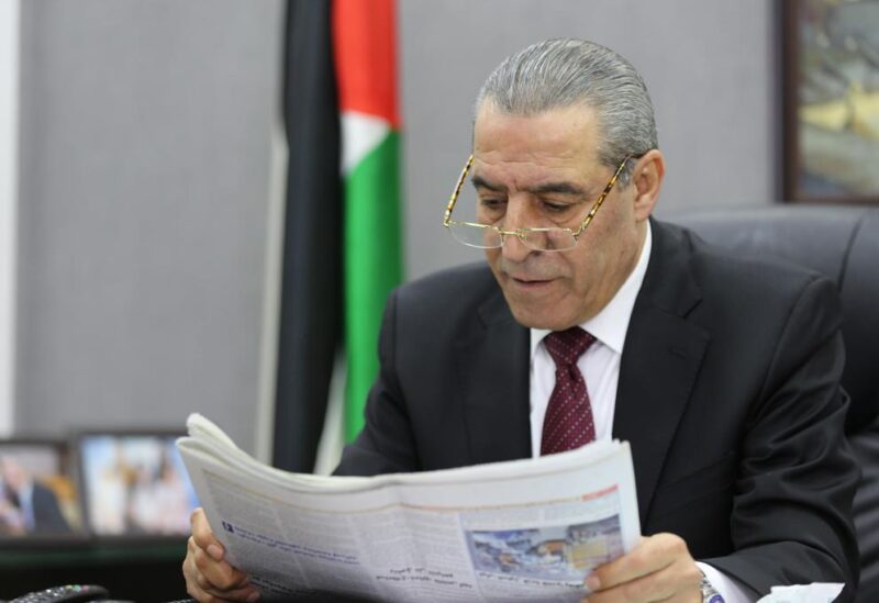 أمين سر منظمة التحرير الفلسطينية حسين الشيخ