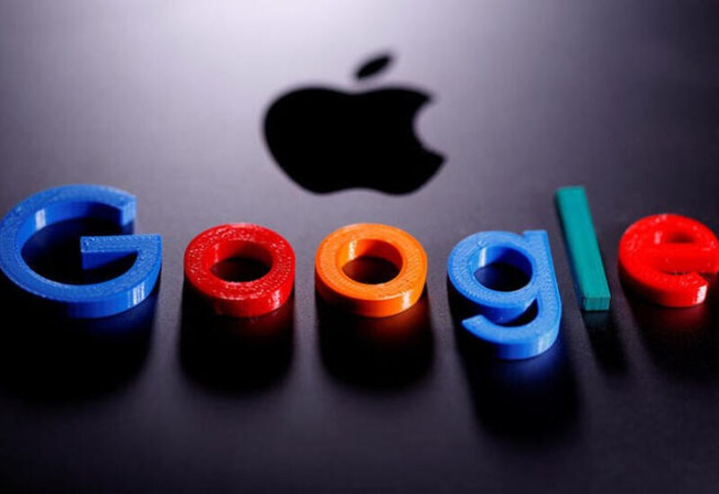 اخبار التكنولوجيا – وافقت شركتا Apple وGoogle على إجراء تغييرات على متاجر التطبيقات الخاصة بهما استجابة لطلب من الجهات التنظيمية البريطانية