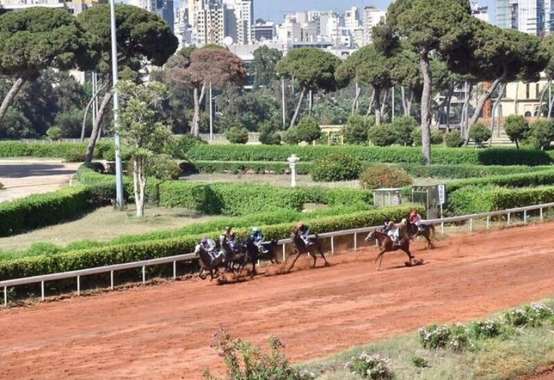 مضمار سباق الخيول