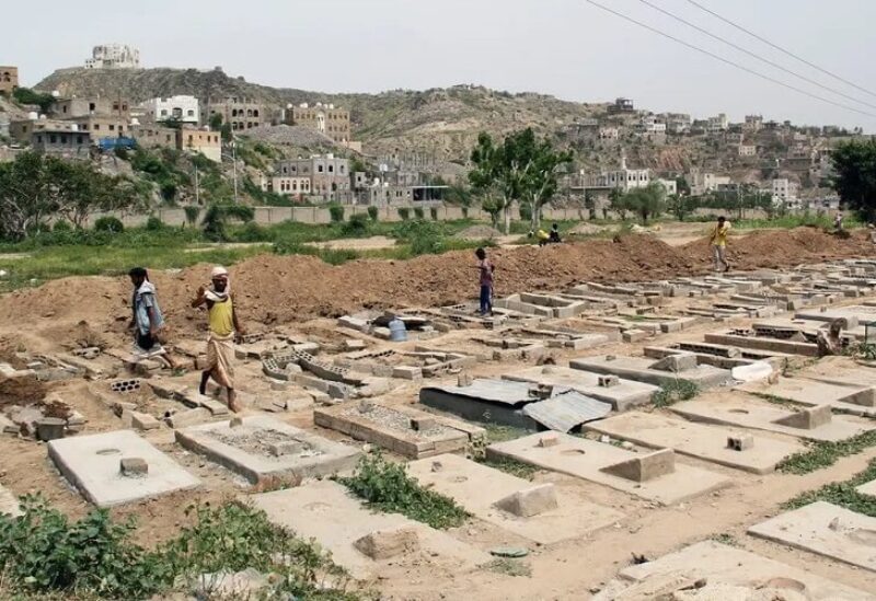 مقبرة لضحايا كورونا في اليمن