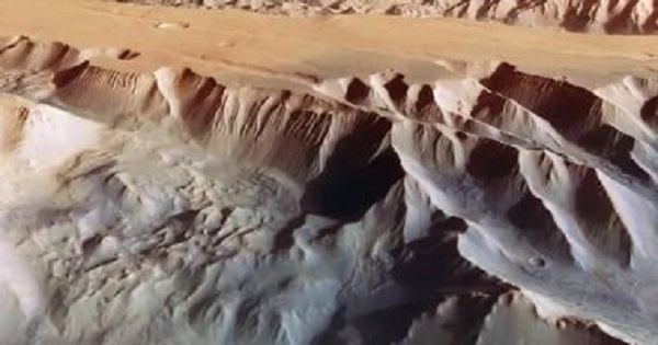 صور من وادي المريخ 