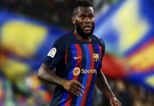 فرانك كيسي لاعب خط وسط ساحل العاج