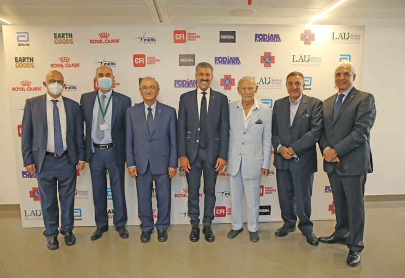 المركز الطبيّ للجامعة اللبنانية الأميركية يتشارك مع جامعة سان جورج لتنظيم مؤتمر صحفيّ ألقاه مكسيم شعي