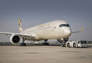 طائرة تابعة لطيران الاتحاد
