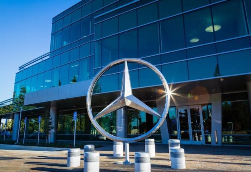 اخبار الرياضة – مرسيدس تهيمن على تجارب الفورمولا 1 الأولى في البحرين