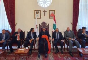 النائب فريد هيكل الخازن مع وفد العائلة مع البطريك الراعي من بكركي